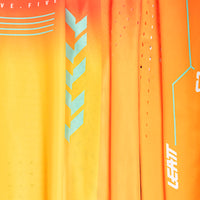 Leatt Moto 5.5 Ultraweld Orange Kit Combo